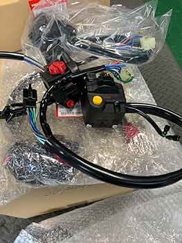 CBX400F CBX550F ハンドルスイッチ スイッチボックス CBX Amazon.co.jp: CBX400F CBX550F ハンドルスイッチ スイッチ